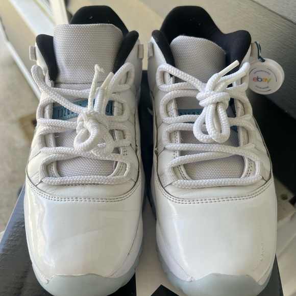 jordan retro 11 legend blue - Picture 2 of 5